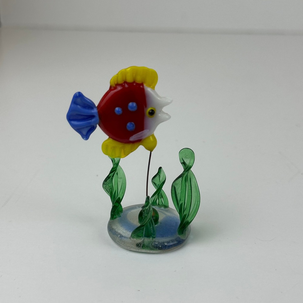 Hand Blown Art Glass Miniature Fish Aquarium Figurine Red Yellow Blue Sea Life
